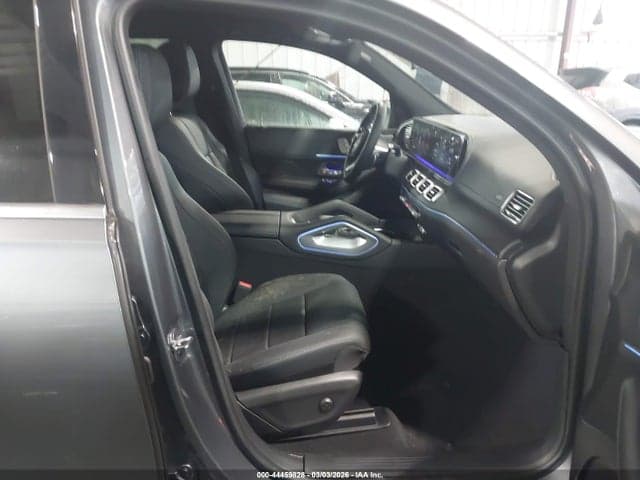 2025 MERCEDES-BENZ GLS 450 4MATIC 5