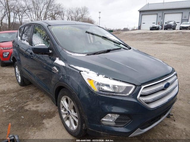 2019 FORD ESCAPE SE