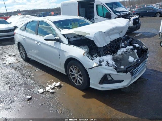 2019 HYUNDAI SONATA SE - 1