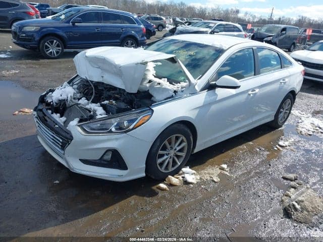 2019 HYUNDAI SONATA SE 2