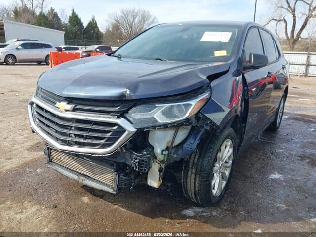 2018 CHEVROLET EQUINOX LS 2