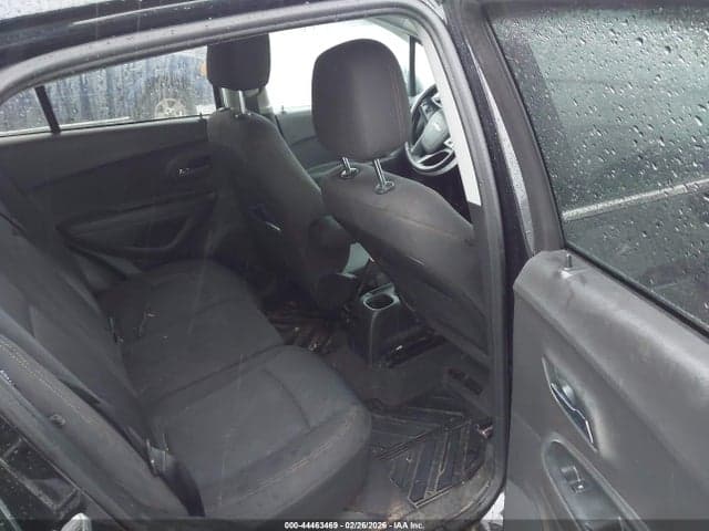 2020 CHEVROLET TRAX FWD LT 8