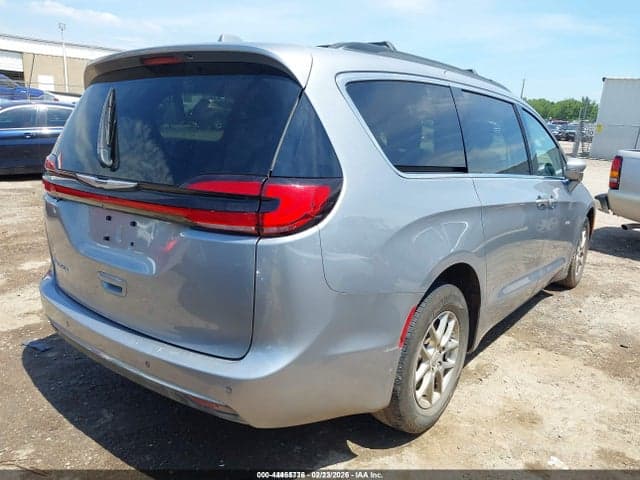 2021 CHRYSLER PACIFICA TOURING 4