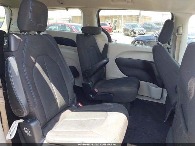 2021 CHRYSLER PACIFICA TOURING 8