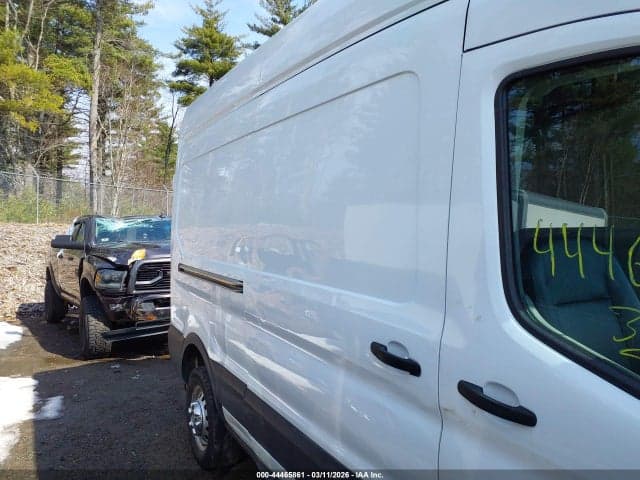 2022 FORD TRANSIT-250 13