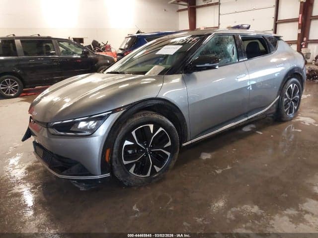 2023 KIA EV6 WIND 2