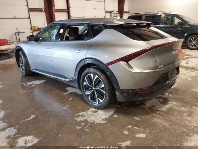 2023 KIA EV6 WIND 3