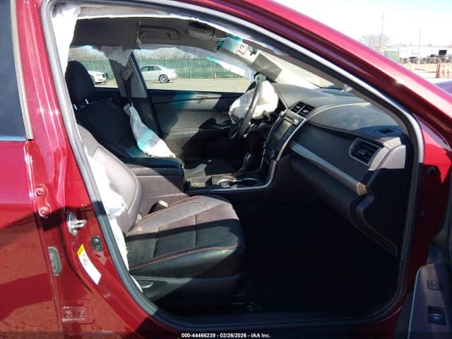 2017 TOYOTA CAMRY SE 5
