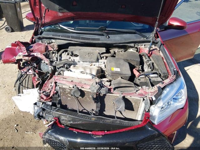 2017 TOYOTA CAMRY SE 10
