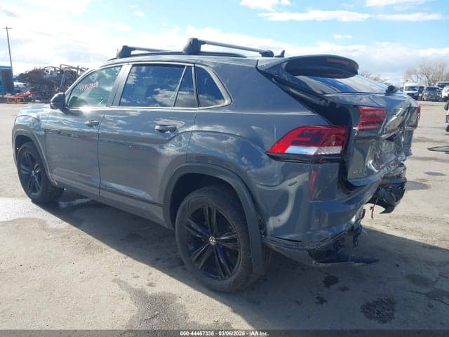 2022 VOLKSWAGEN ATLAS CROSS SPORT 3.6L V6 SEL R-LINE BLACK 3