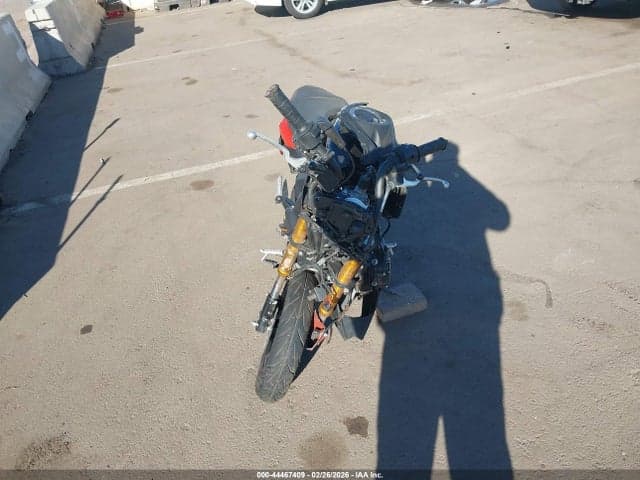 2025 KAWASAKI BR125 J 5