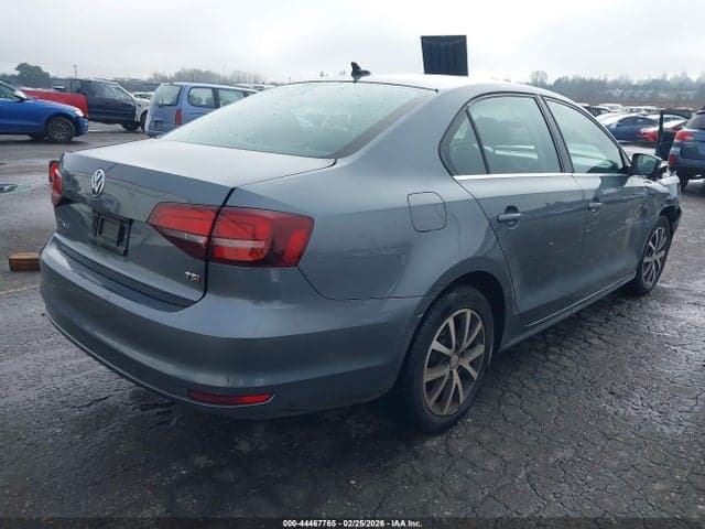 2017 VOLKSWAGEN JETTA 1.4T SE 4