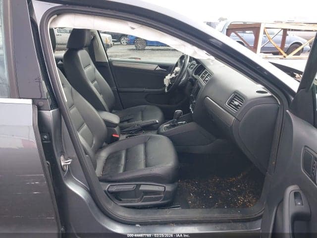 2017 VOLKSWAGEN JETTA 1.4T SE 5