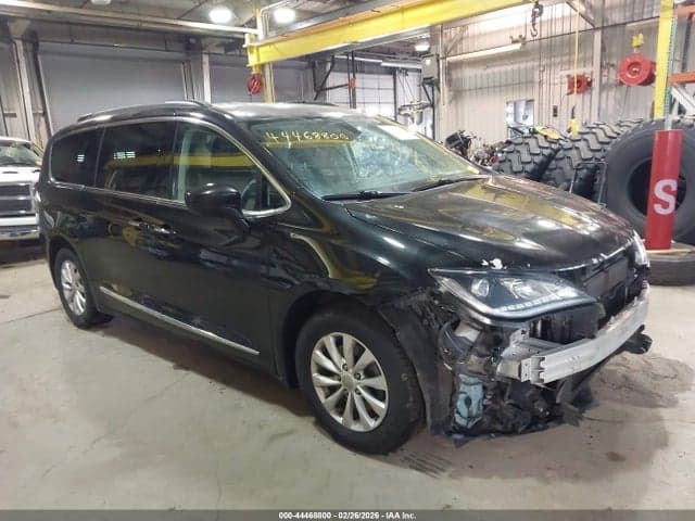 2017 CHRYSLER PACIFICA TOURING-L 1