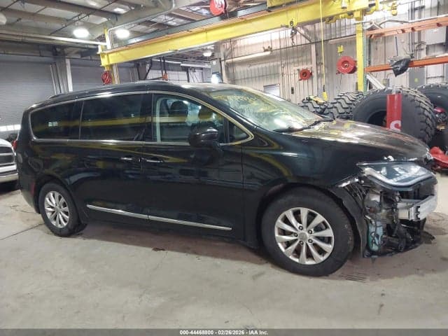 2017 CHRYSLER PACIFICA TOURING-L 14