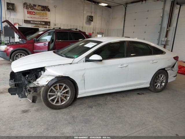 2018 HYUNDAI SONATA SE 14