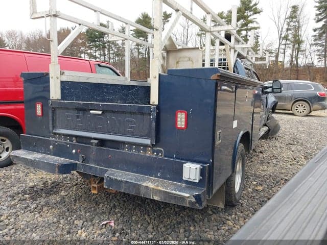 2017 FORD F-350 CHASSIS XLT 4