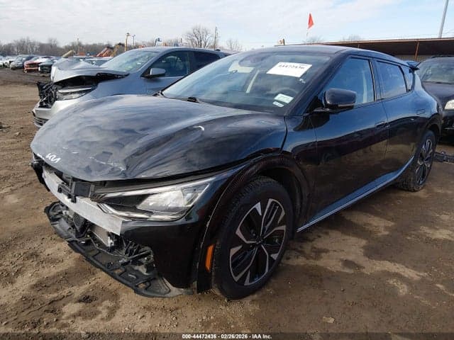 2024 KIA EV6 WIND 2