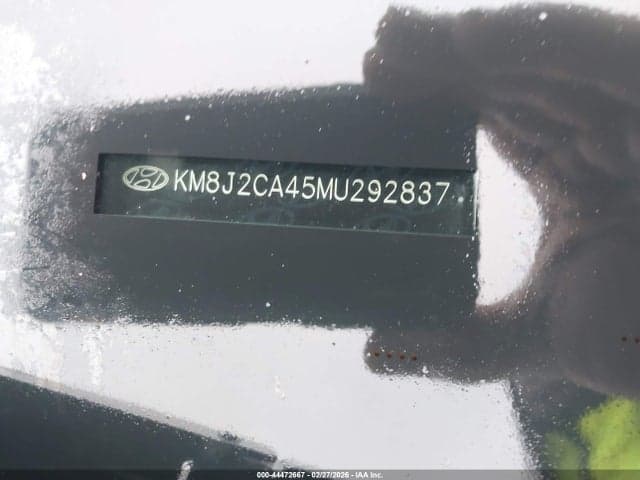 2021 HYUNDAI TUCSON SE 9