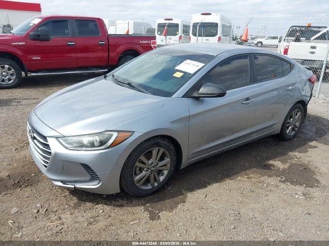 2017 HYUNDAI ELANTRA SE 2