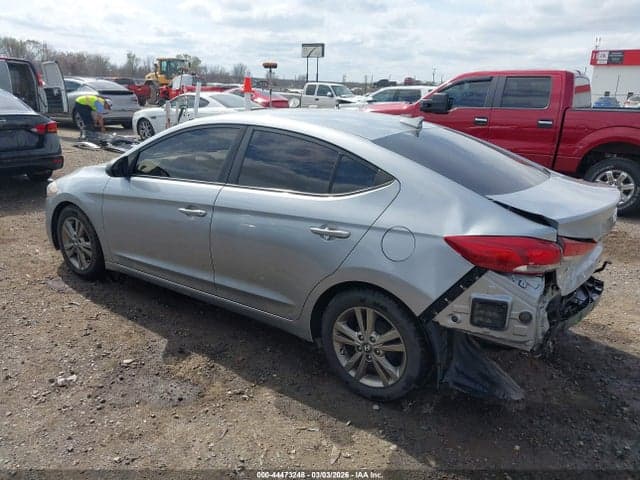 2017 HYUNDAI ELANTRA SE 3