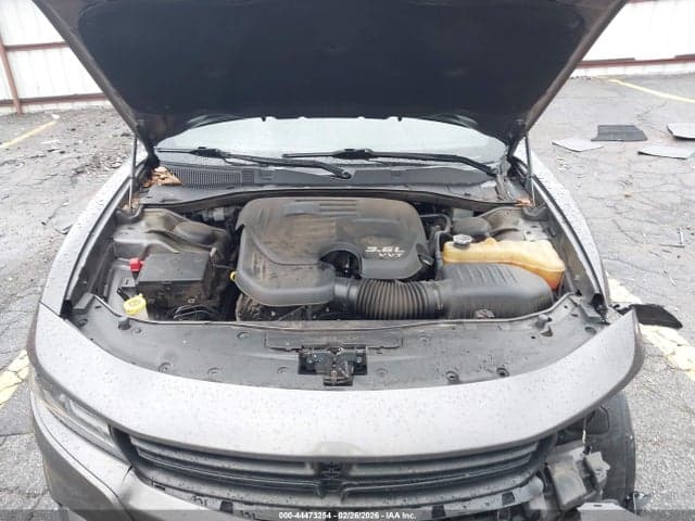 2019 DODGE CHARGER SXT RWD 4