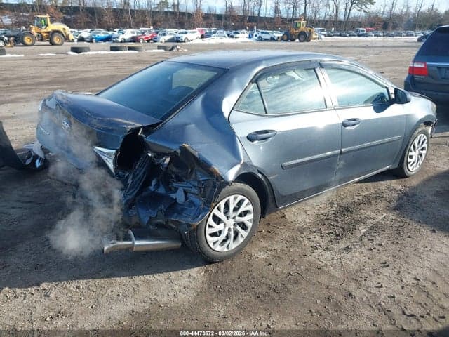 2018 TOYOTA COROLLA LE 4