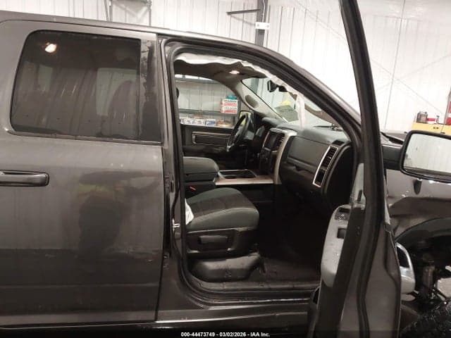 2019 RAM 1500 CLASSIC WARLOCK 4X4 6'4 BOX 5