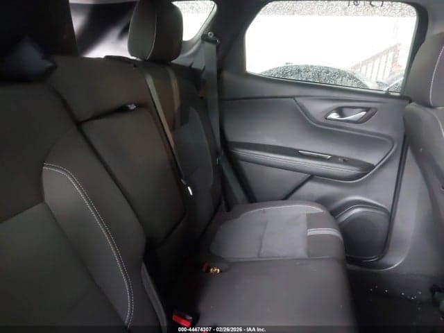 2025 CHEVROLET BLAZER FWD 2LT 8
