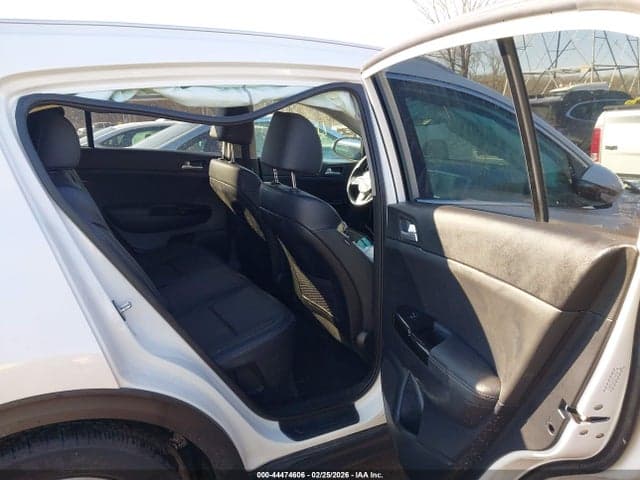 2021 KIA SPORTAGE EX 8