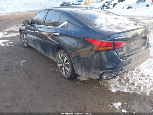 2021 NISSAN ALTIMA SV FWD 3