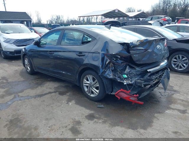 2020 HYUNDAI ELANTRA SEL 3