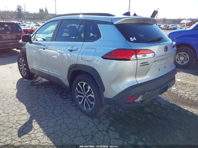 2025 TOYOTA COROLLA CROSS HYBRID SE 3