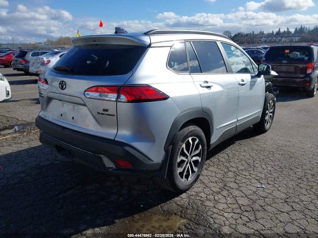 2025 TOYOTA COROLLA CROSS HYBRID SE 4