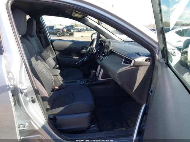 2025 TOYOTA COROLLA CROSS HYBRID SE 5