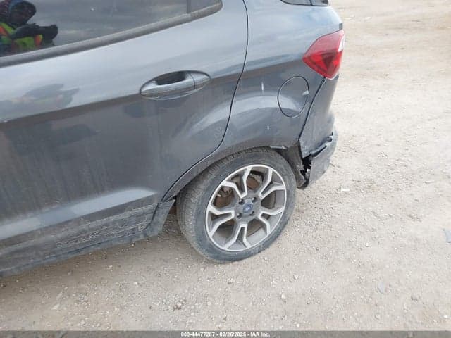 2020 FORD ECOSPORT SES 18