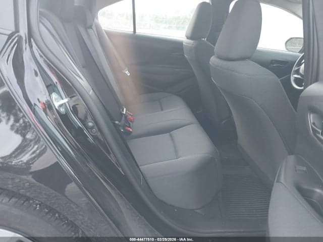 2025 TOYOTA COROLLA LE 8