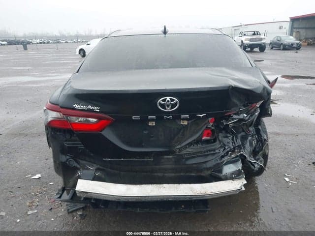 2022 TOYOTA CAMRY LE 17