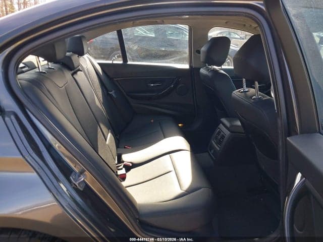 2017 BMW 320I XDRIVE 9