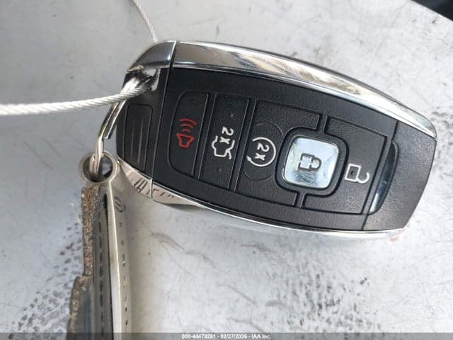 2019 LINCOLN NAUTILUS RESERVE 11