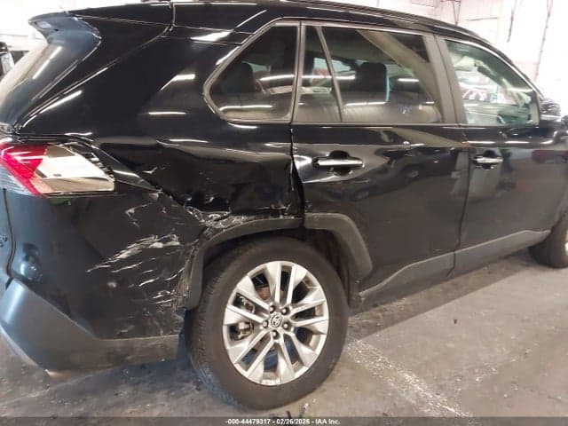 2025 TOYOTA RAV4 LIMITED 6