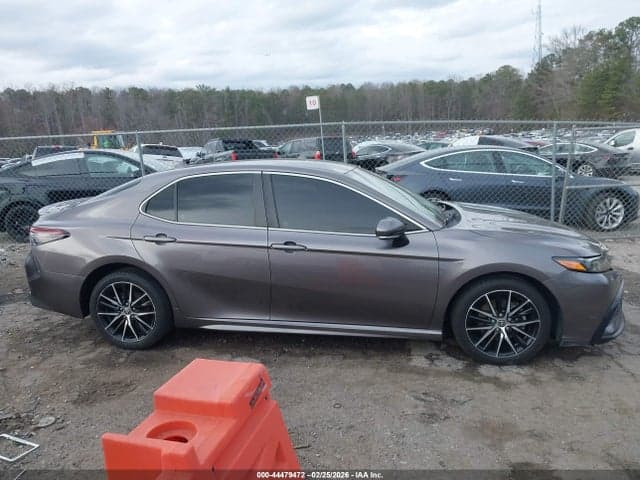 2022 TOYOTA CAMRY SE 13