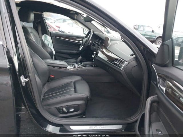 2019 BMW 530E IPERFORMANCE 5