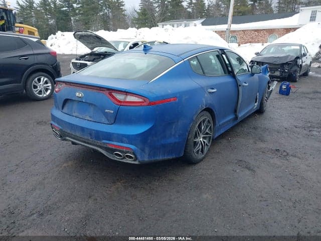 2018 KIA STINGER 4