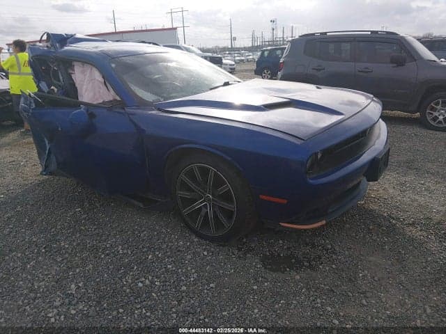 2018 DODGE CHALLENGER SXT 1
