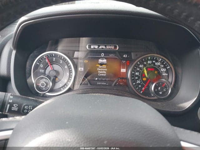 2021 RAM 1500 BIG HORN 4X4 5'7 BOX 7