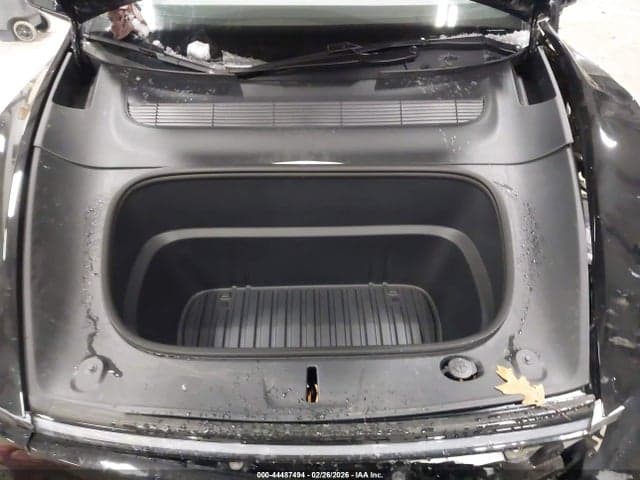 2026 TESLA MODEL Y PREMIUM REAR-WHEEL DRIVE/STANDARD REAR-WHEEL DRIVE 10