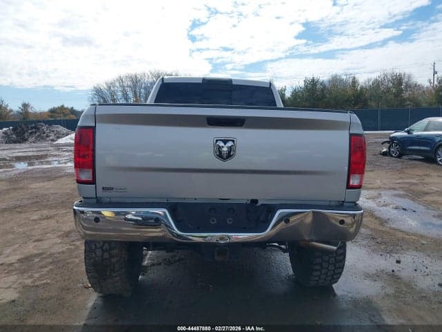 2017 RAM 2500 TRADESMAN 4X4 6'4 BOX 17