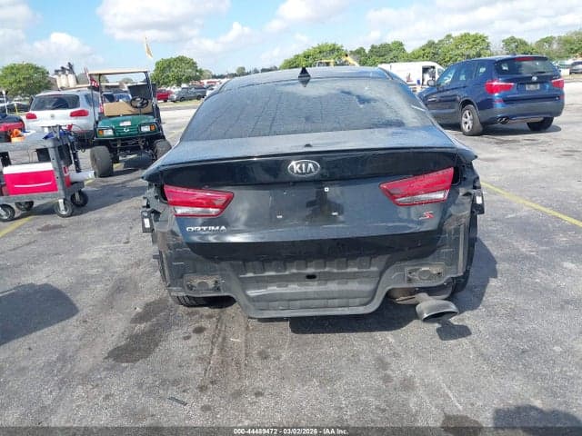 2018 KIA OPTIMA S 17