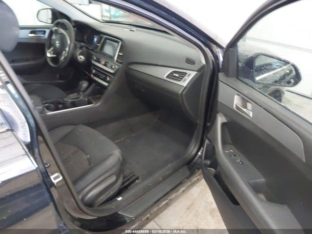 2018 HYUNDAI SONATA SE 5